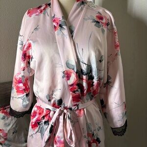 Apt. 9 Satin Pink and Red Floral Kimono Robe
